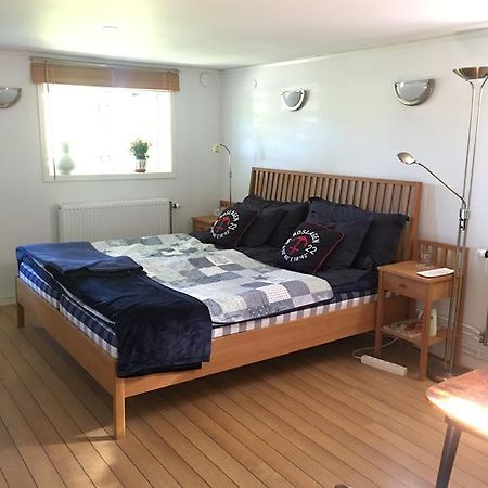 Rum I Villa - Kaerleksudden Norrtaelje Екстериор снимка
